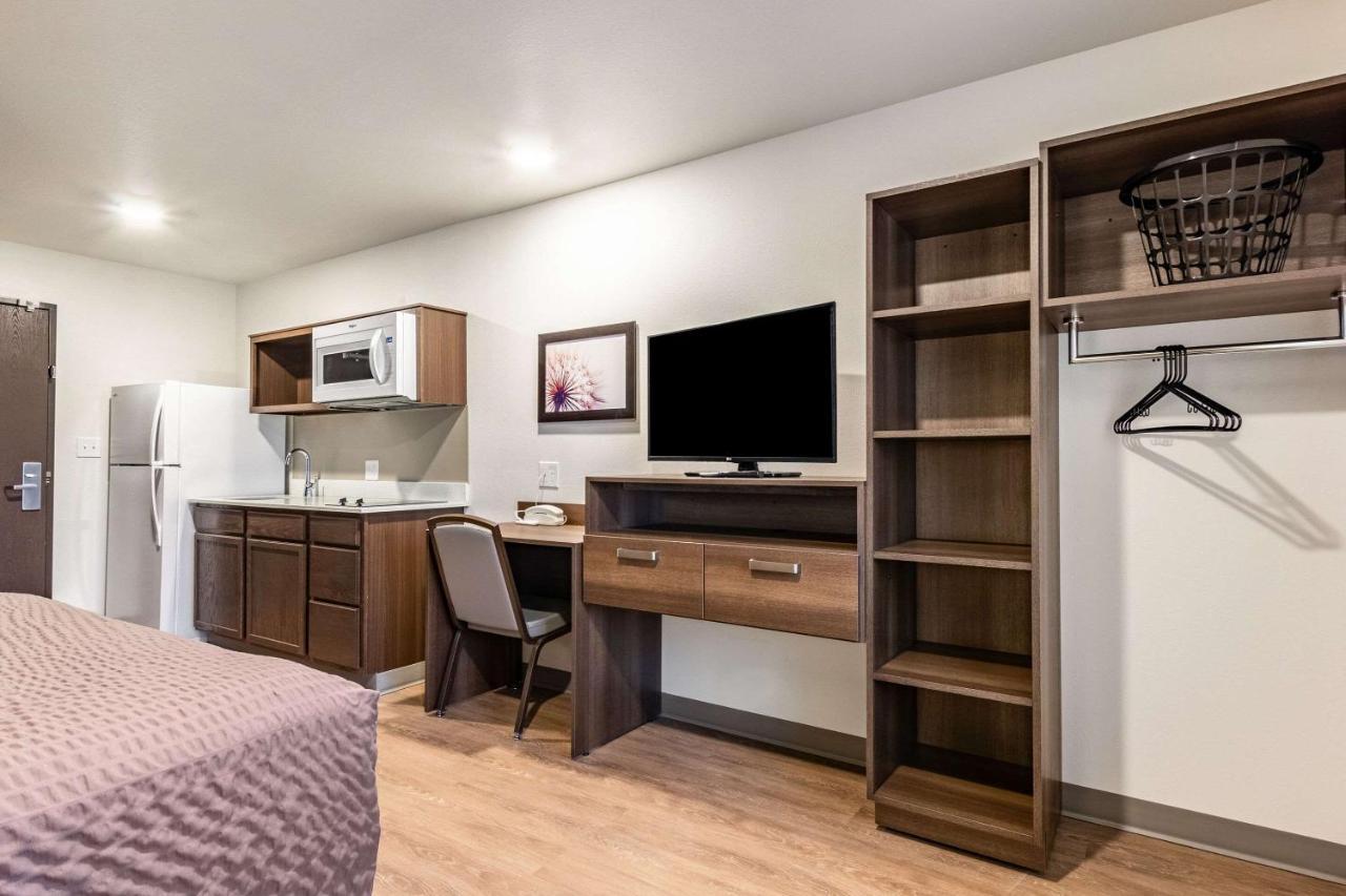 Hotel Woodspring Airport South